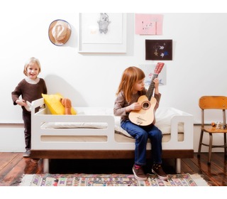Classic Toddler Bed Walnut - Oeuf NYC